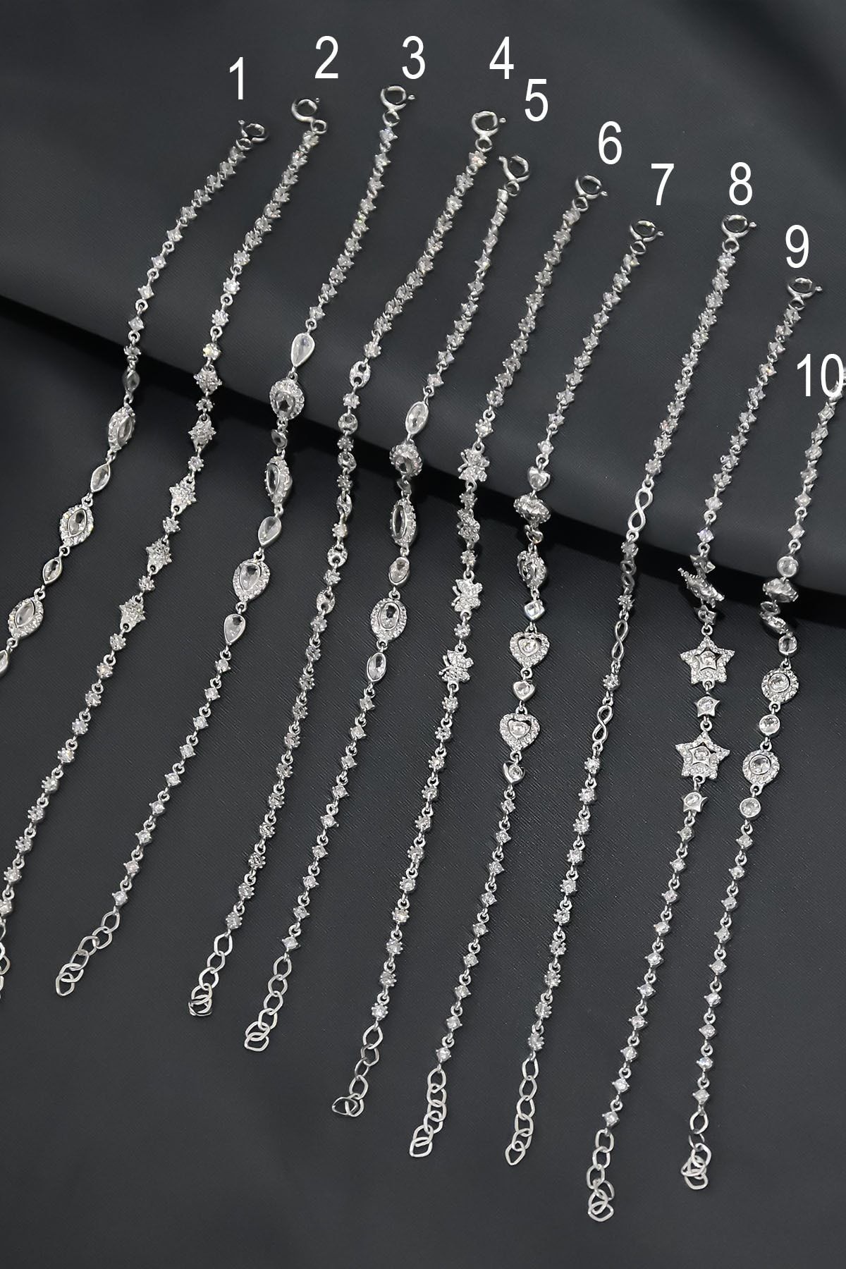 925 Ayar Gümüş Rodyum Kaplama Zirkon Taşlı Vip Işıltı Serisi Bileklik