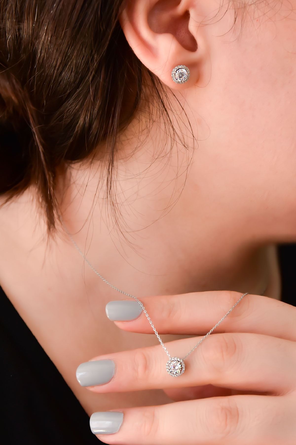 925 Ayar Gümüş Rodyum Tektaş Kolye Küpe Set