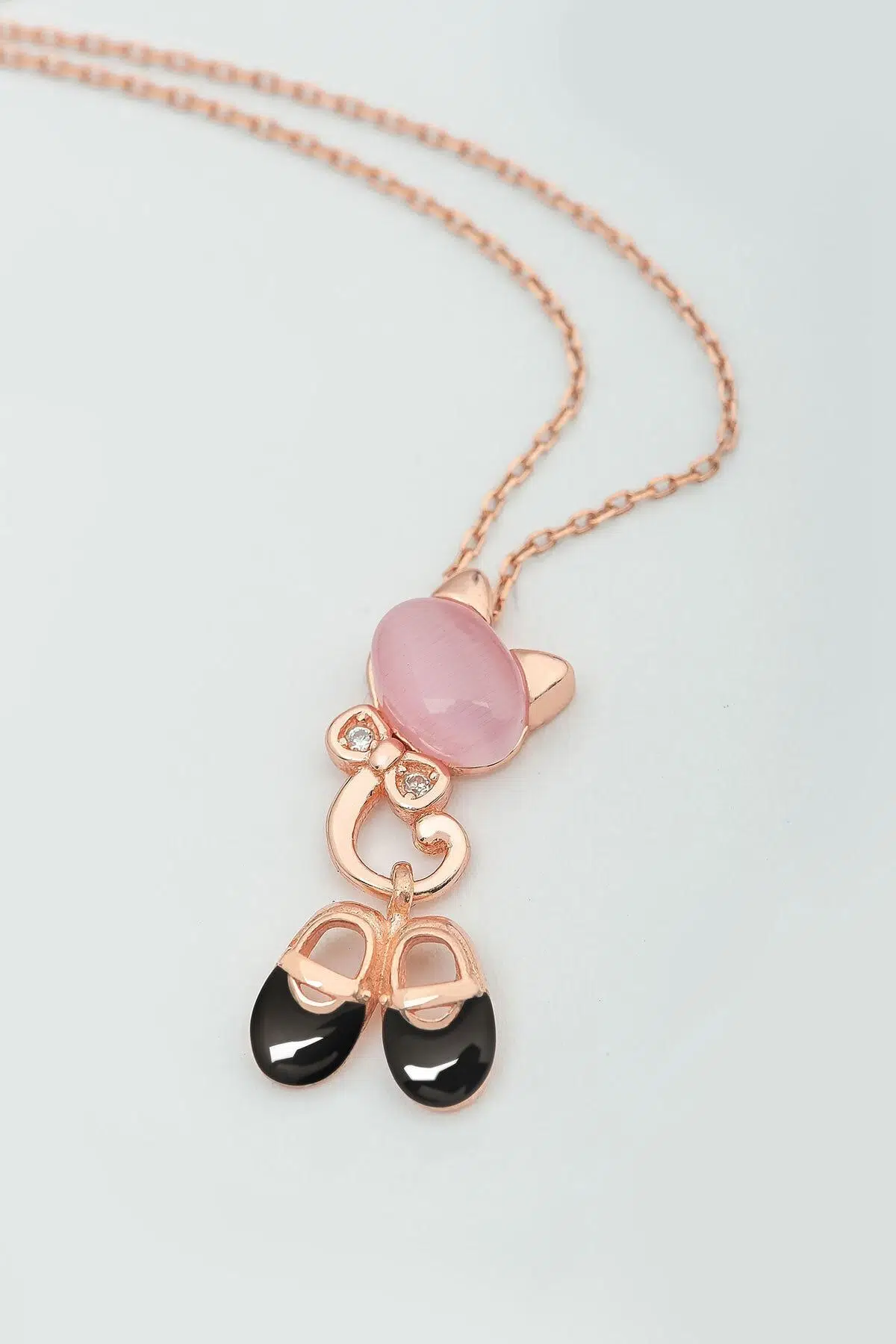 925 Ayar Gümüş Ay Taşlı Papuç Kedi Kolye.rose.gold.rodaj