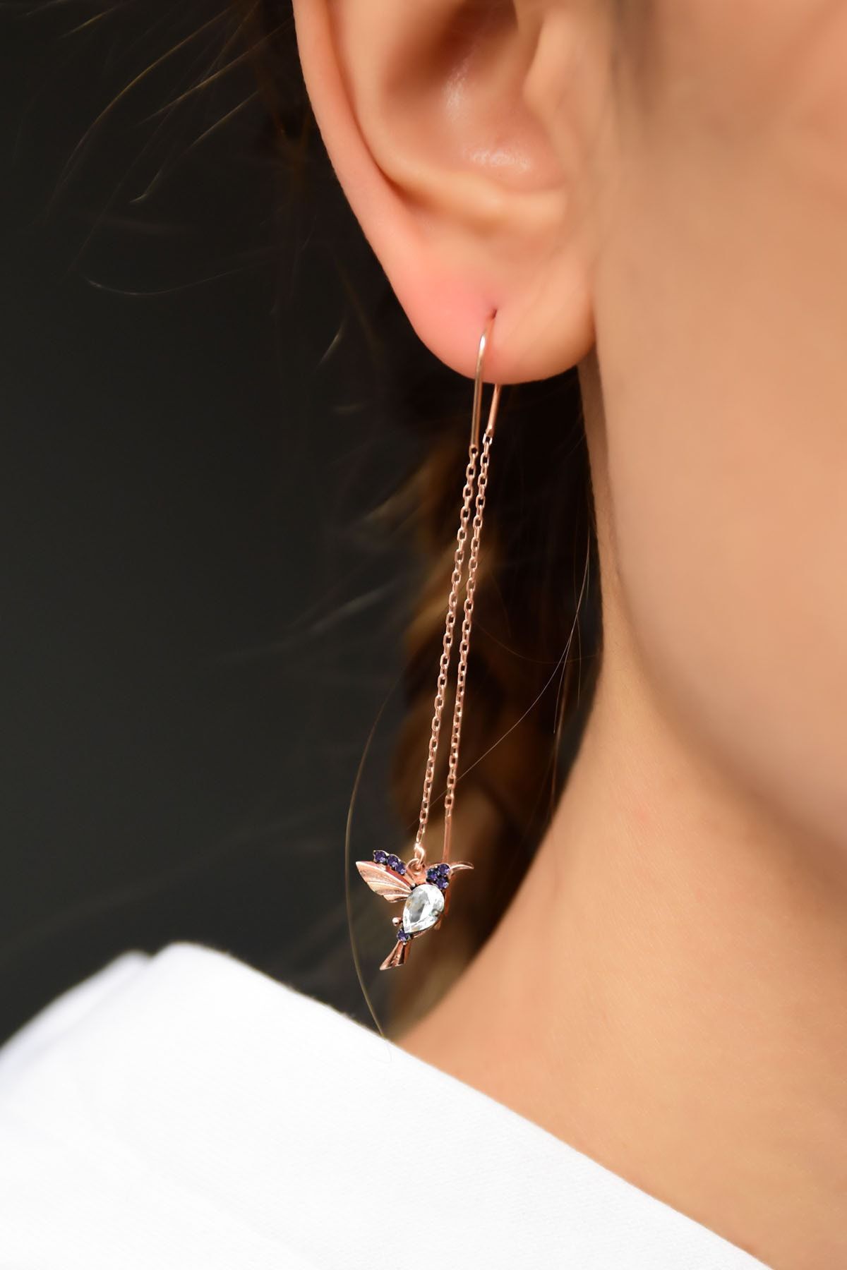 925 Ayar Gümüş Rose Kaplama Beyaz Mor Taşlı Zincir Kuş Küpe