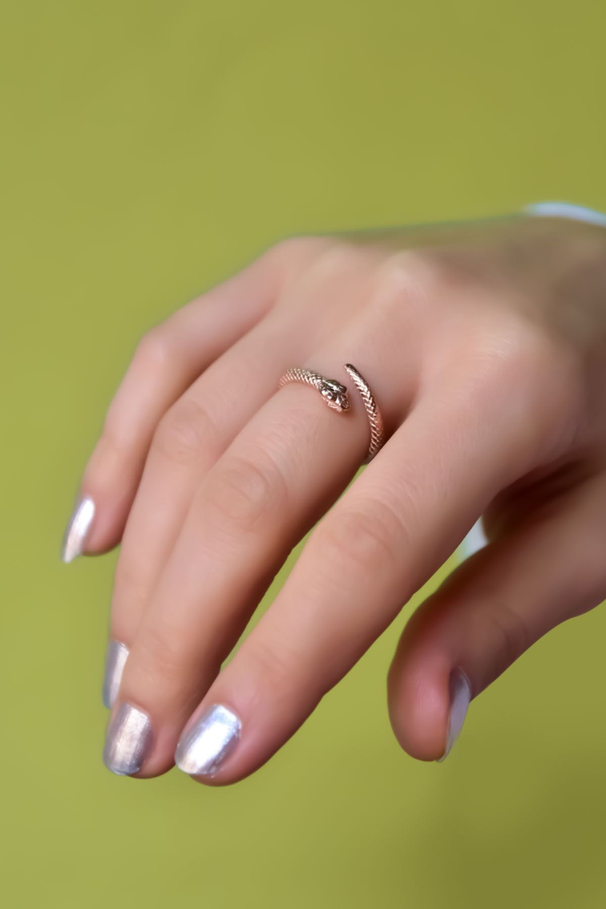 925 Ayar Gümüş Rose Kaplama Dövülmüş Tasarım Ayarlanabilir Yılan Yüzük