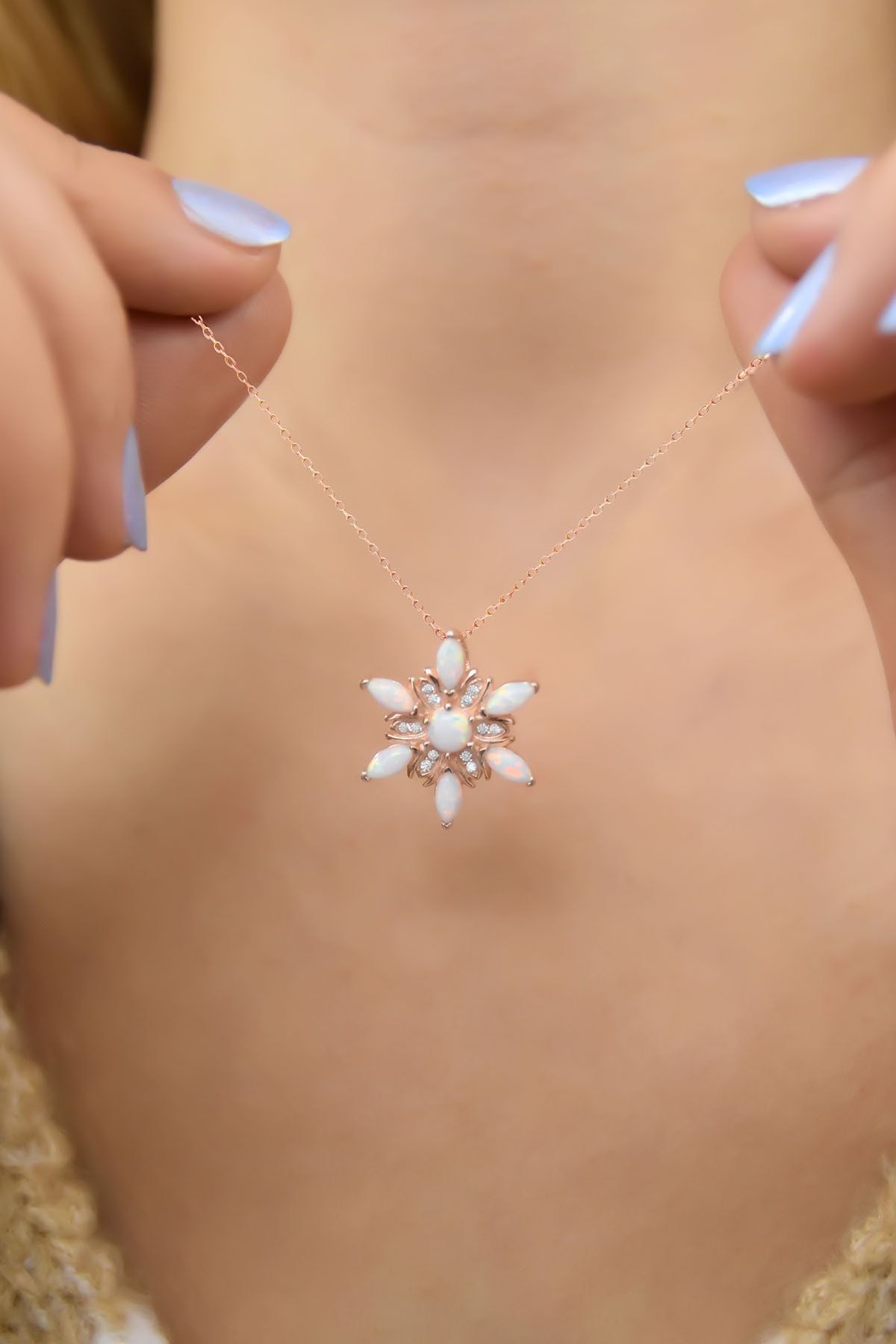 925 Ayar Gümüş Rose Kaplama İtal Opal Kar tanesi Çiçeği Kolye