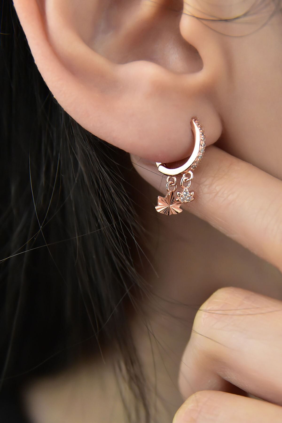 925 Ayar Gümüş Rose Kaplama Lotus Figürlü Halka Kadın Küpe