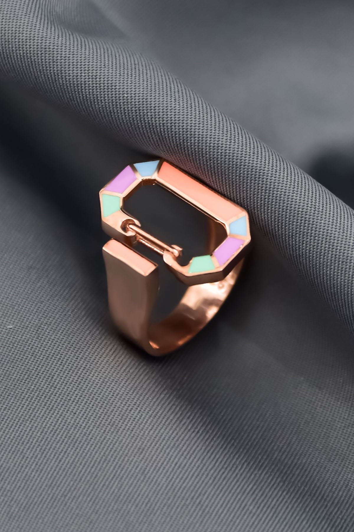 925 Ayar Gümüş Rose Kaplama Mineli Dikdörtgen Taşlı Halka Yüzük