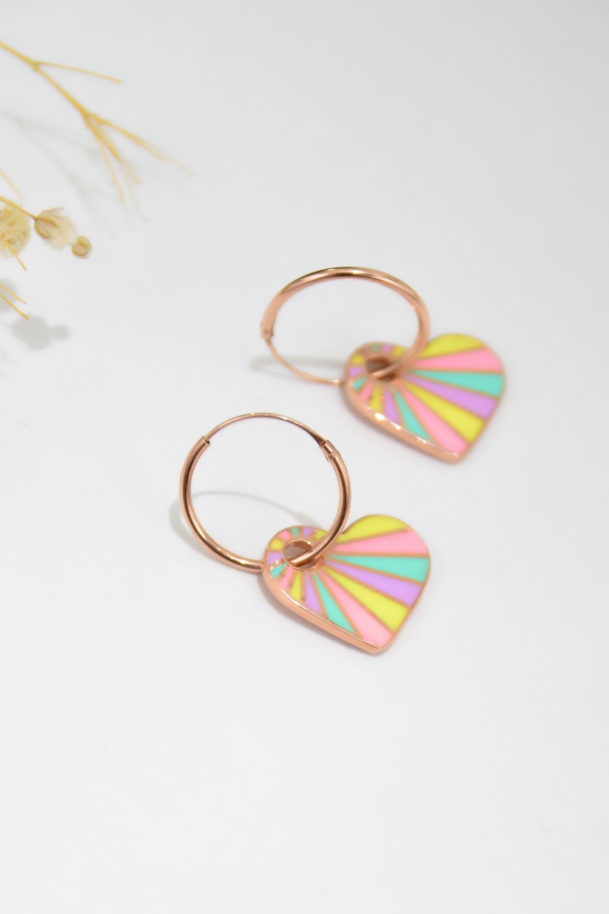 925 Ayar Gümüş Rose Kaplama Mineli Kalpli Halka Kadın Küpe Uvpts300023