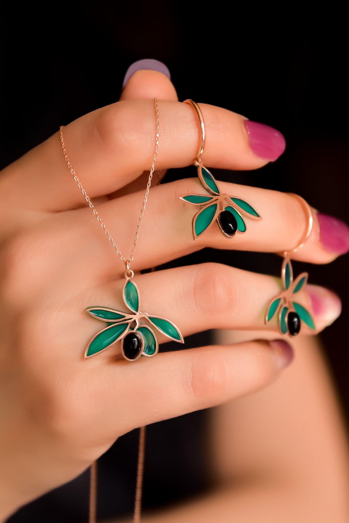 925 Ayar Gümüş Rose Kaplama Oniks Taşlı Zeytin Dalı Set