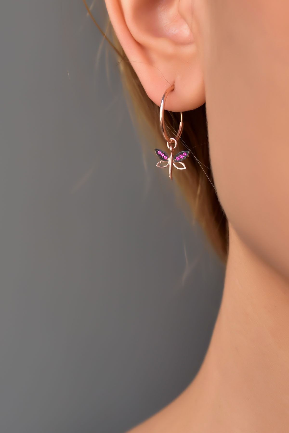 925 Ayar Gümüş Rose Kaplama Pembe Taşlı Yusufçuk Halka Küpe