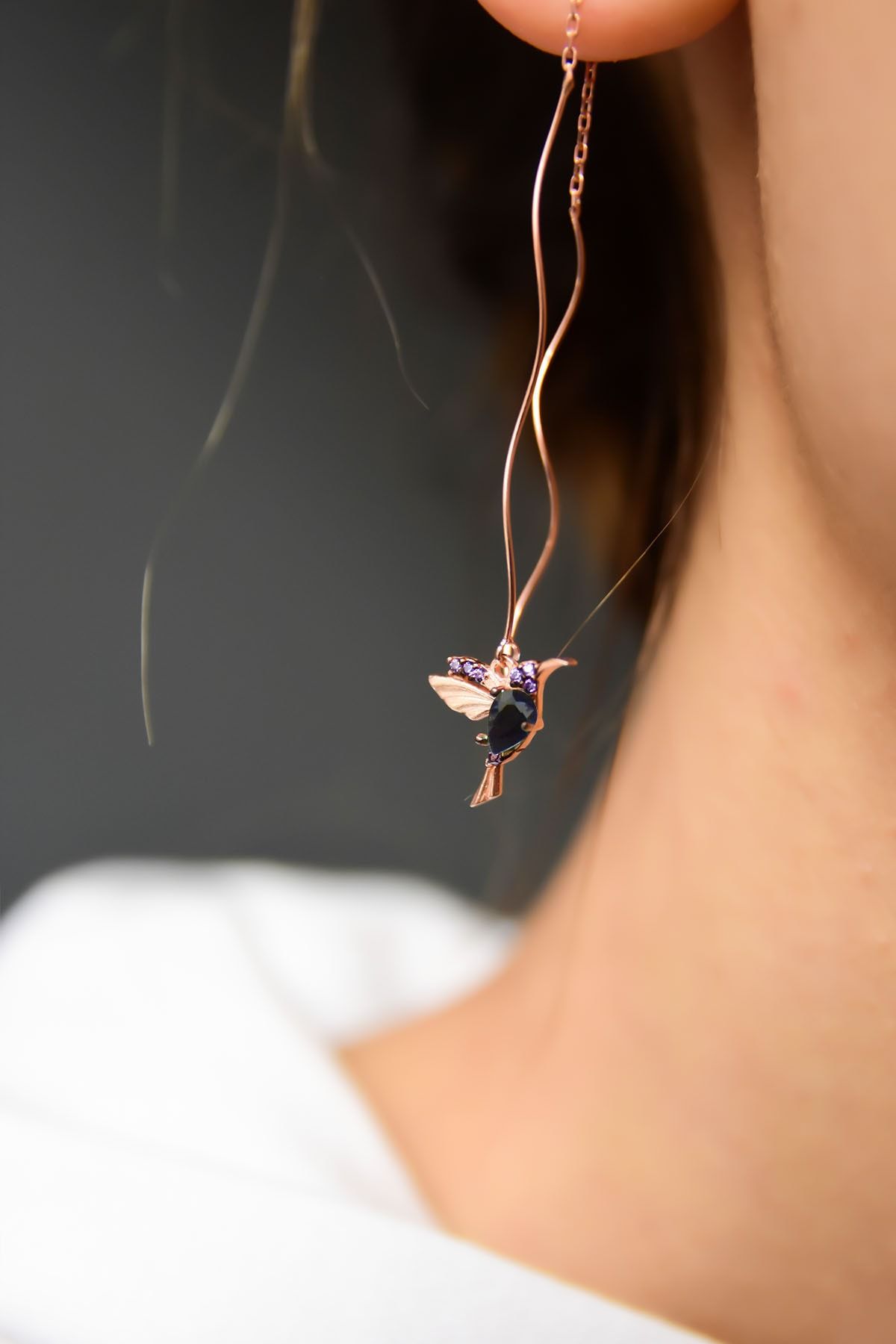 925 Ayar Gümüş Rose Kaplama Siyah Mor Taşlı Sevgi Kuşu Dalgalı Küpe