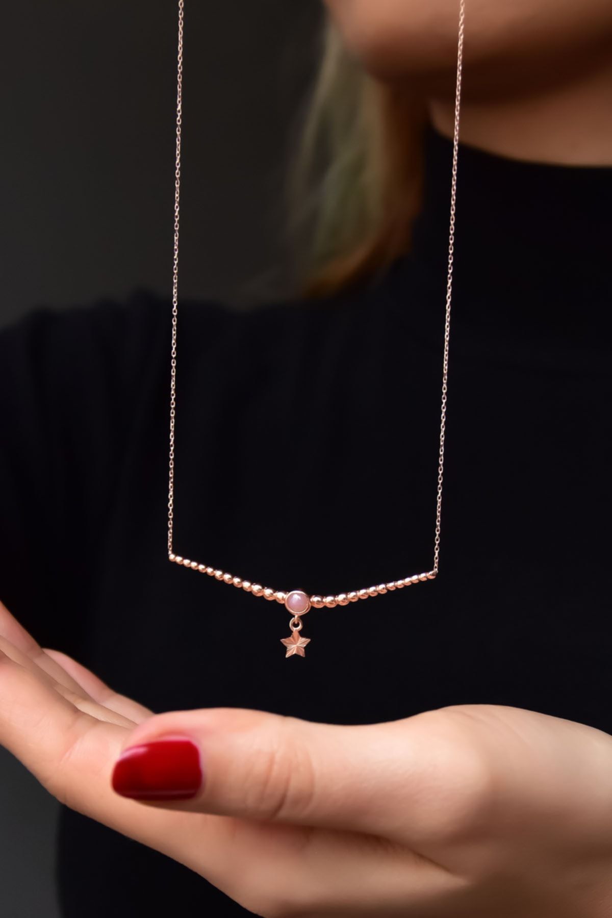 925 Ayar Gümüş Rose Kaplama Top Motifli Pembe Ay Taşı Kalp Kolye