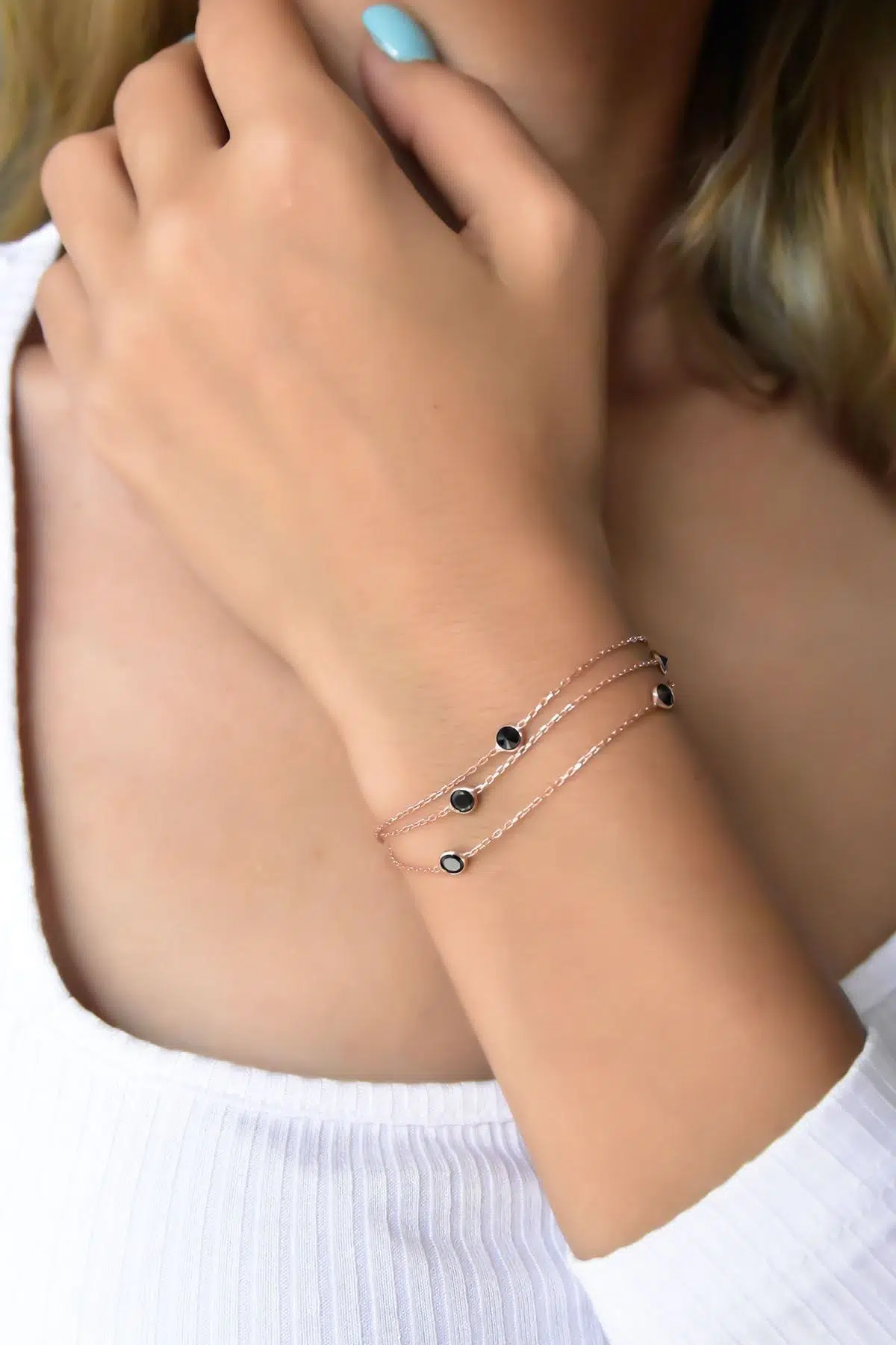 925 Ayar Gümüş Üç Sıra Siyah Taşlı Zincir Bileklik.rose.gold.rodaj