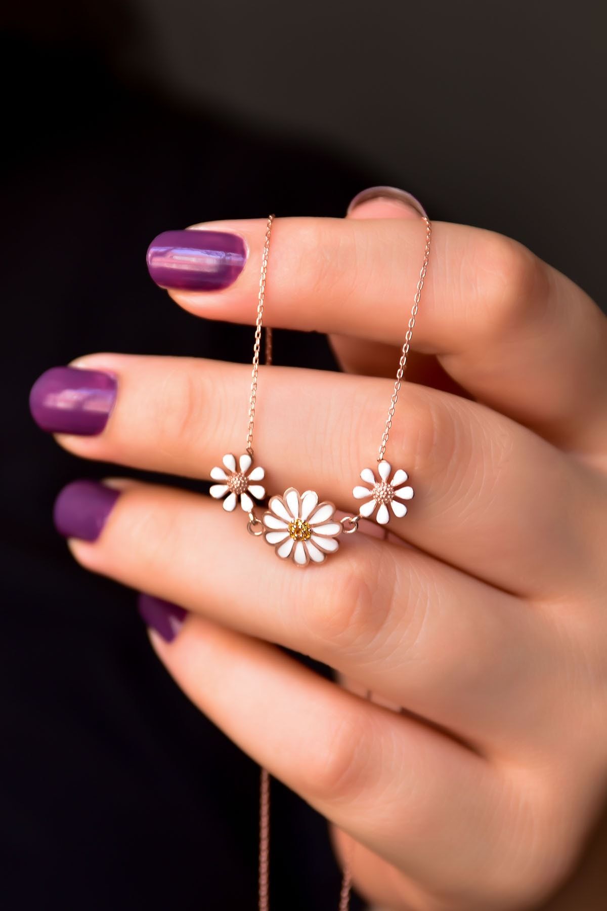 925 Ayar Gümüş Rose Kaplama Üçlü Papatya Kolye