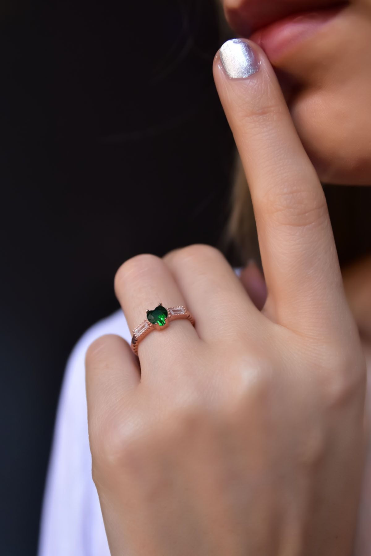 925 Ayar Gümüş Rose Kaplama Yeşim Renkli Kalp Baget Taşlı Ayarlanabilir Prenses Yüzük