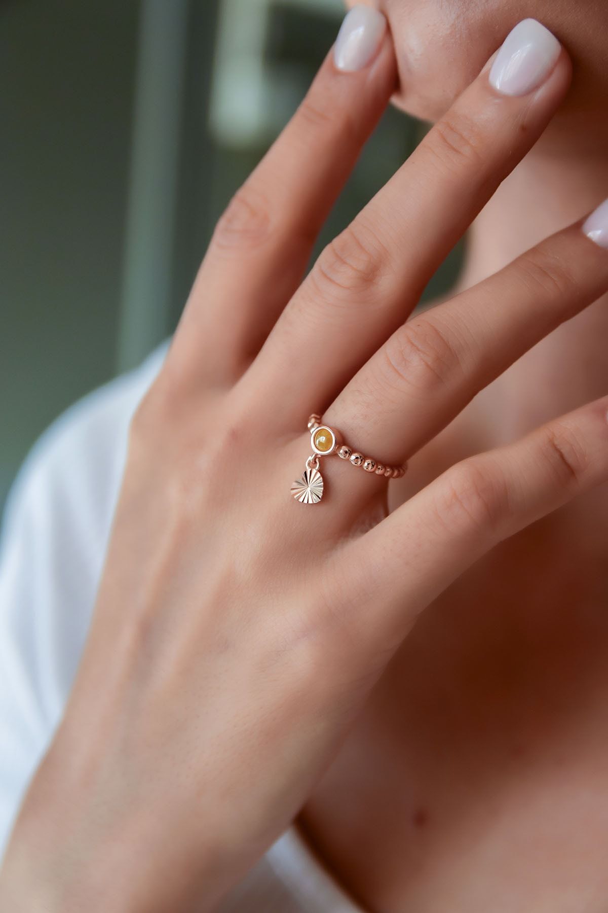 925 Ayar Gümüş Sarı Ay Taşlı Kalp Motifli Ayarlanabilir Kadın Yüzük