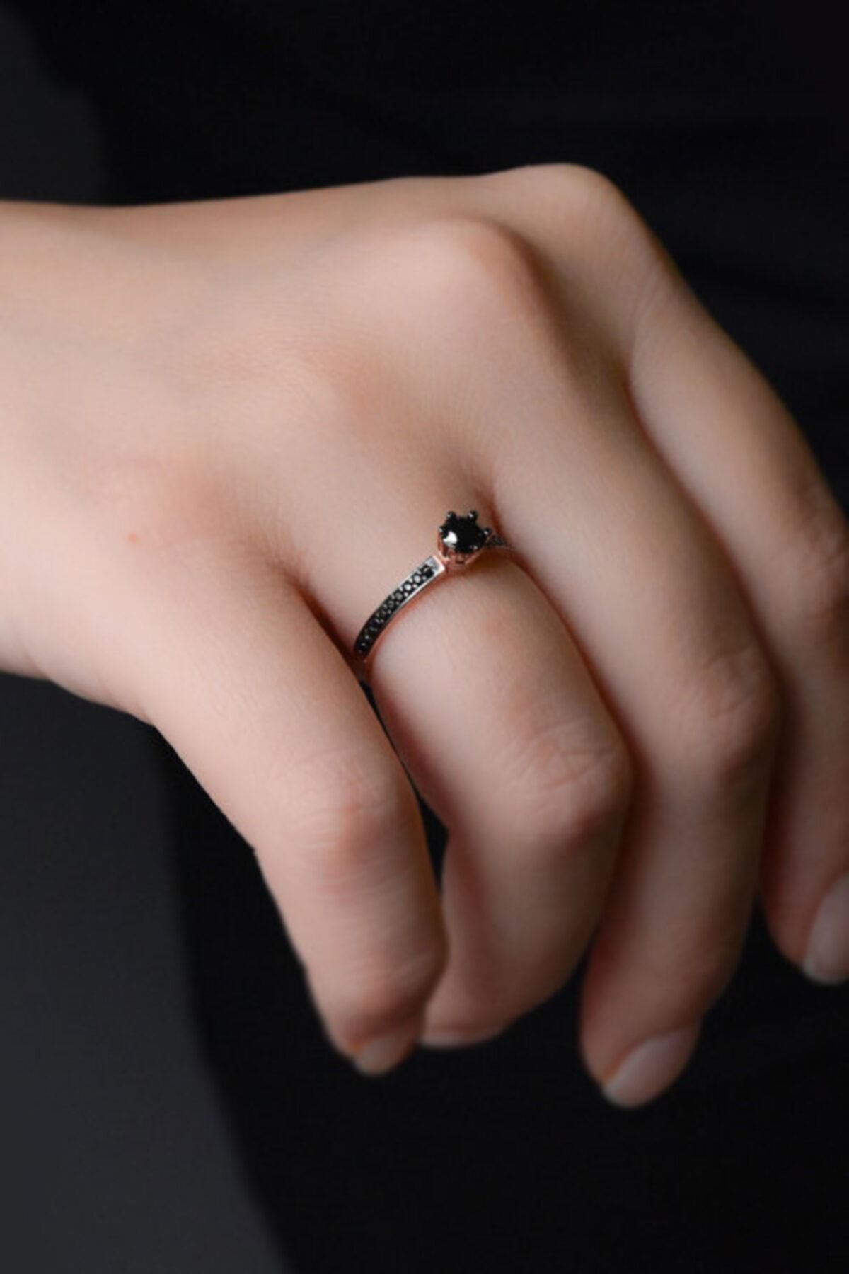 925 Ayar Gümüş Siyah Tek Taş Yüzük