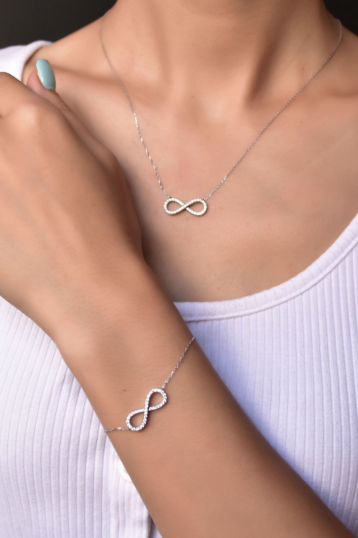 925 Ayar Gümüş Taşlı Sonsuzluk Kadın Kolye Bileklik Set