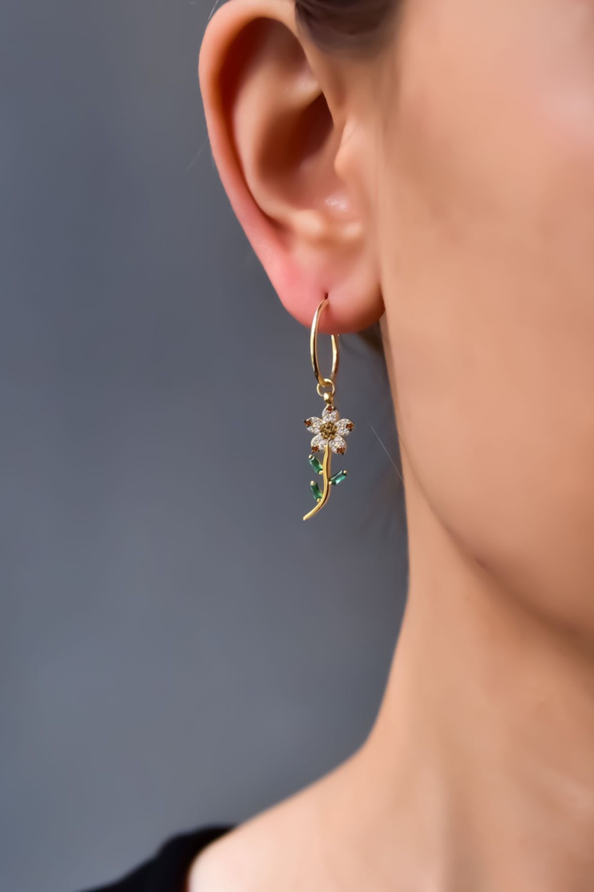 925 Ayar Gümüş Turuncu Taşlı Papatya Küpe.rose.gold.rodaj