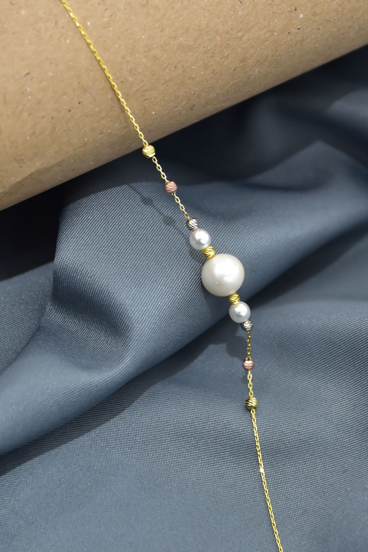 925 Ayar Gümüş Üç Renk Kaplama Dorika Toplu Incili Kadın Bileklik