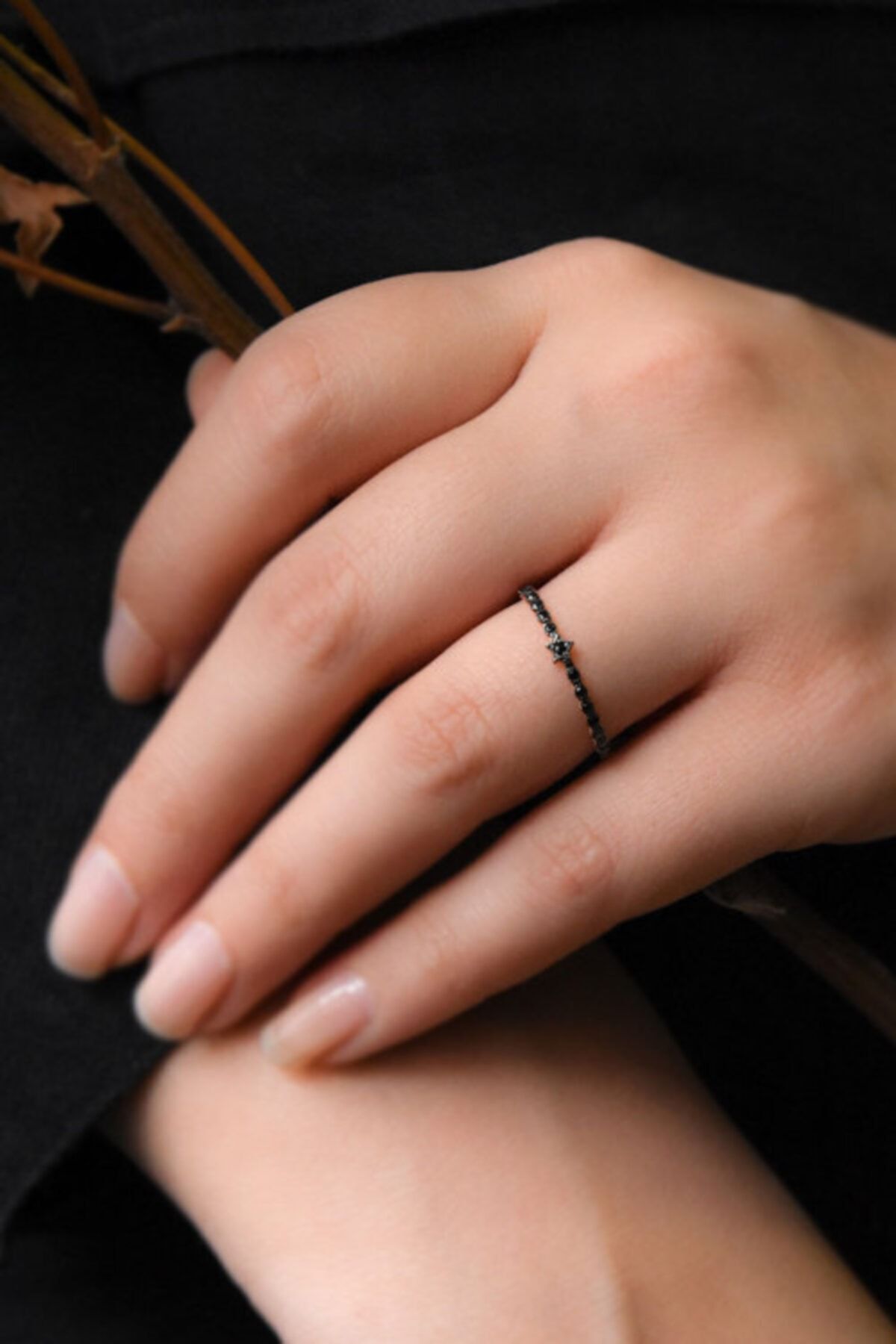 925 Ayar Gümüş Yıldız Detaylı Yarım Tamtur Çıtır Yüzük