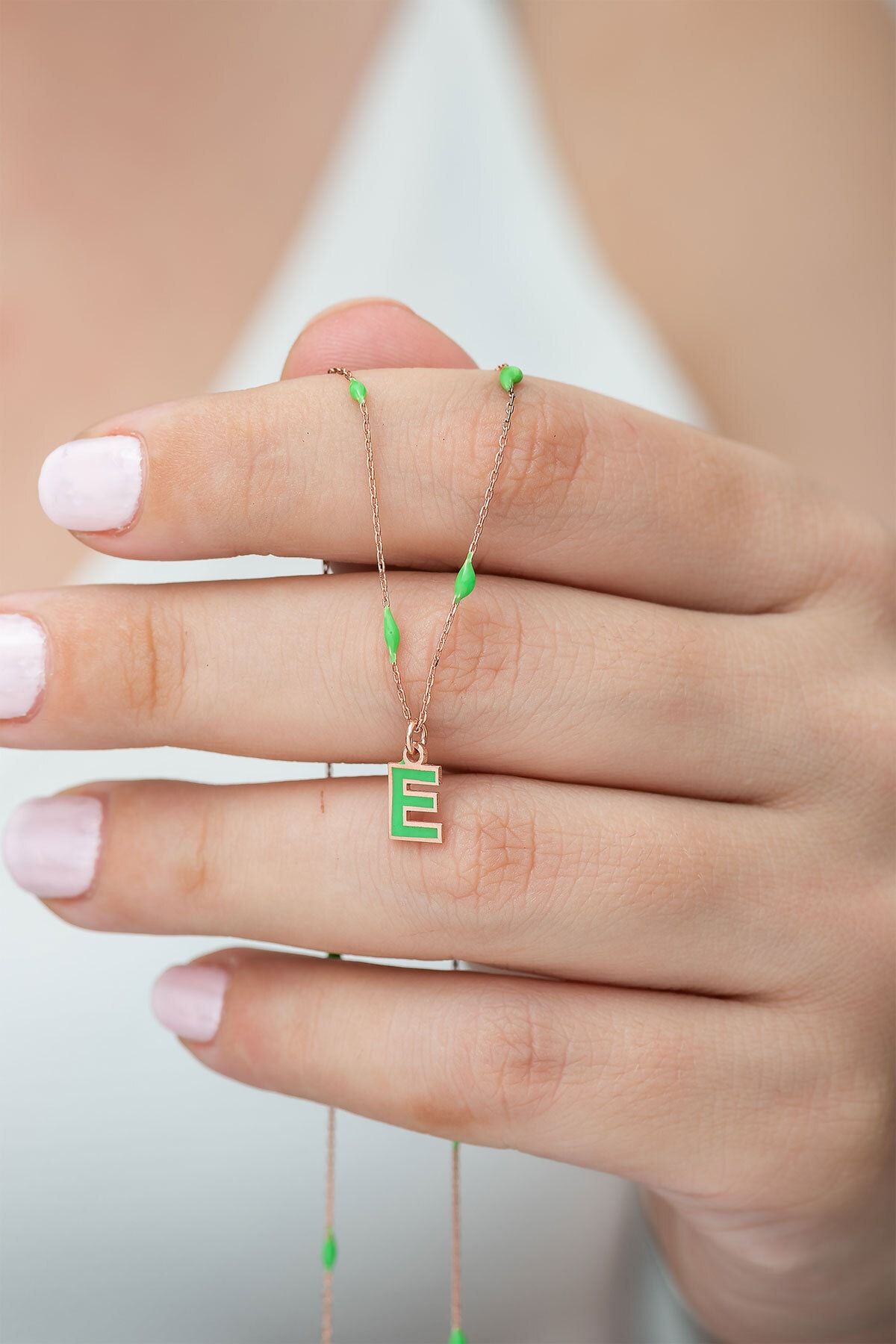 925 Ayar Mineli E Harfi Gümüş Kolye