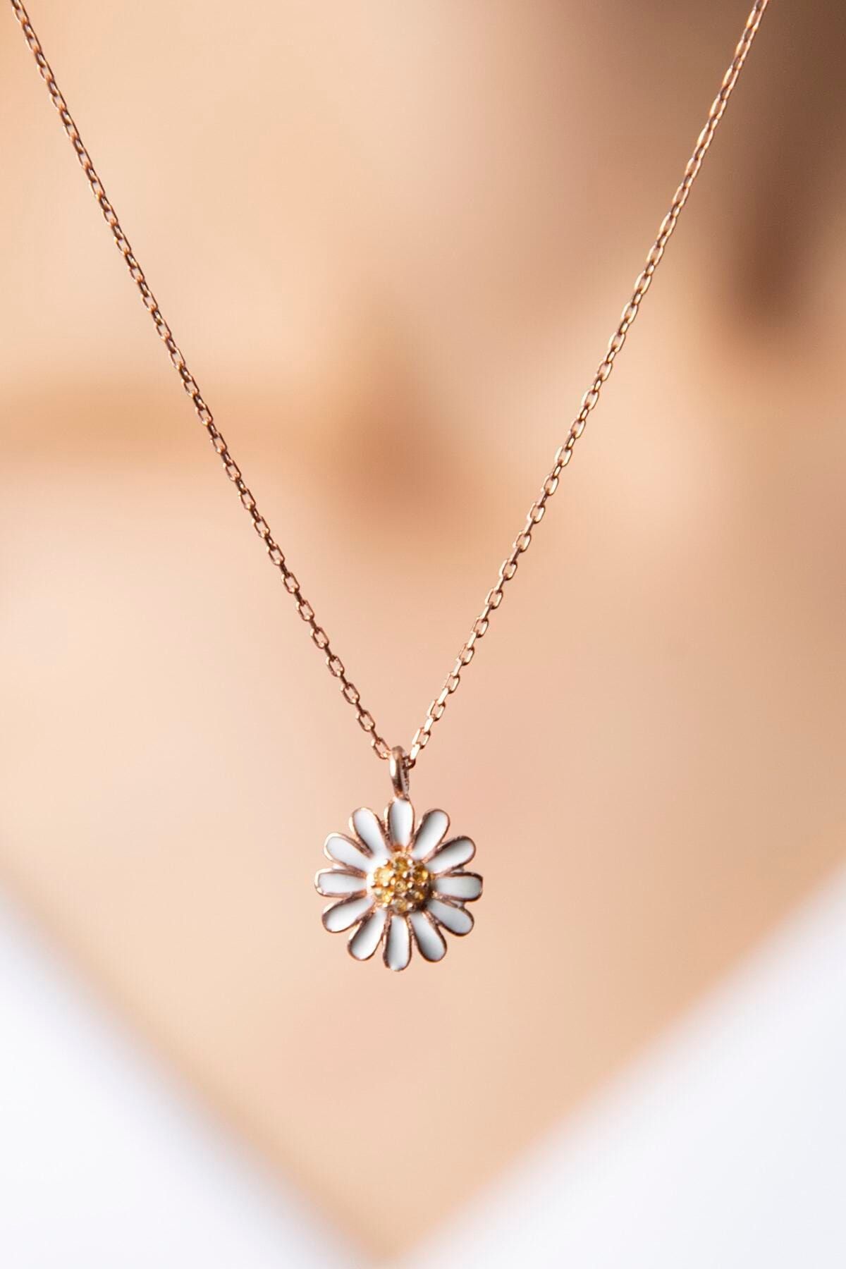 925 Ayar Papatya Gümüş Kolye