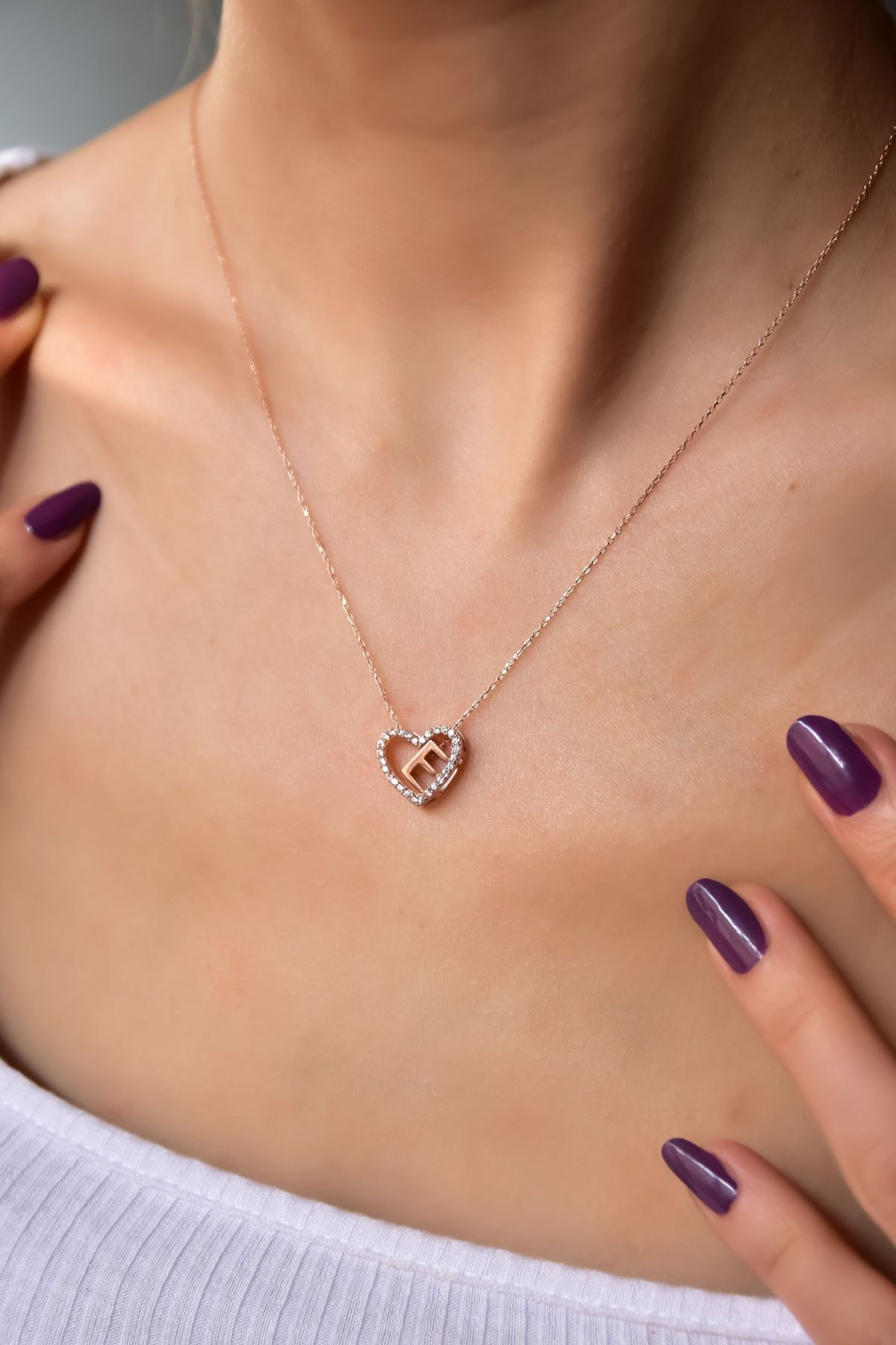 925 Ayar Papatya Silver Aşkın Harfi E Kalp Kolye.rose.gold.rodaj