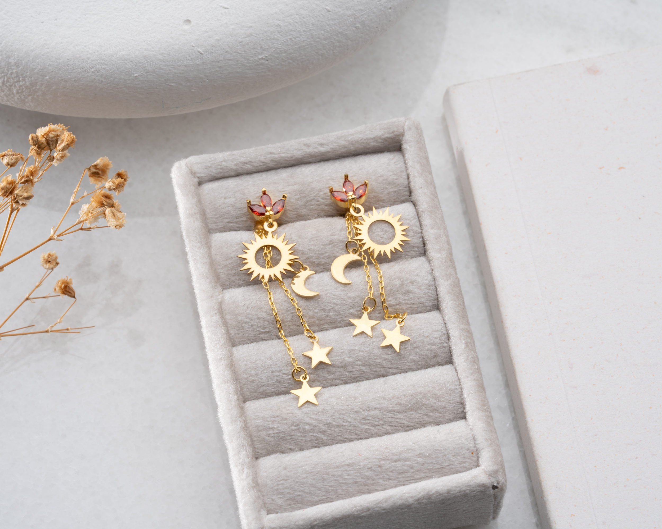 925 ayar Flamingo Silver gökyüzü küpesi<rose,gold,rodaj>güneş,ay,yıldız