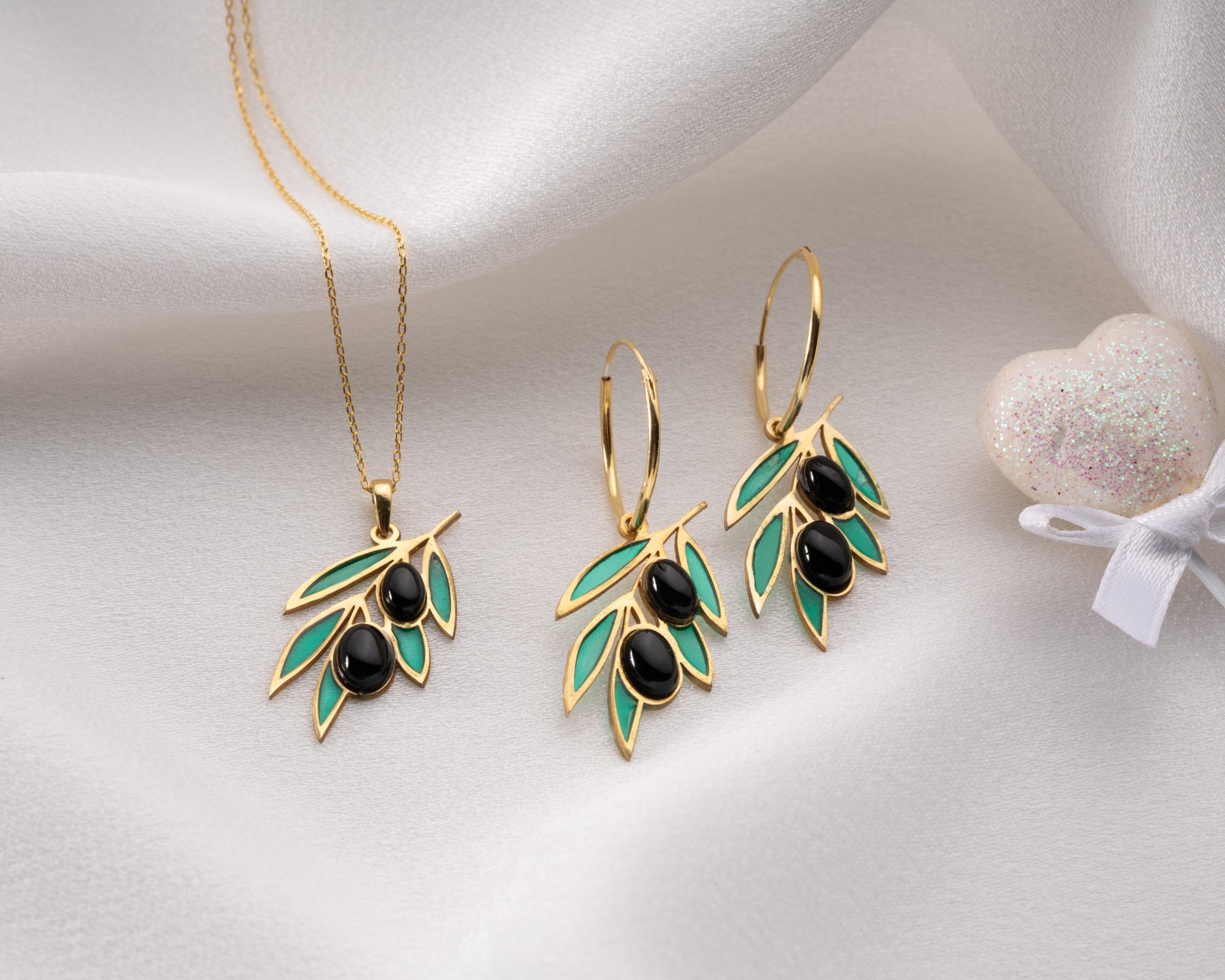 925 Ayar Flamingo Silver onix taşlı zeytin küpe kolye set.rose.gold.rodaj