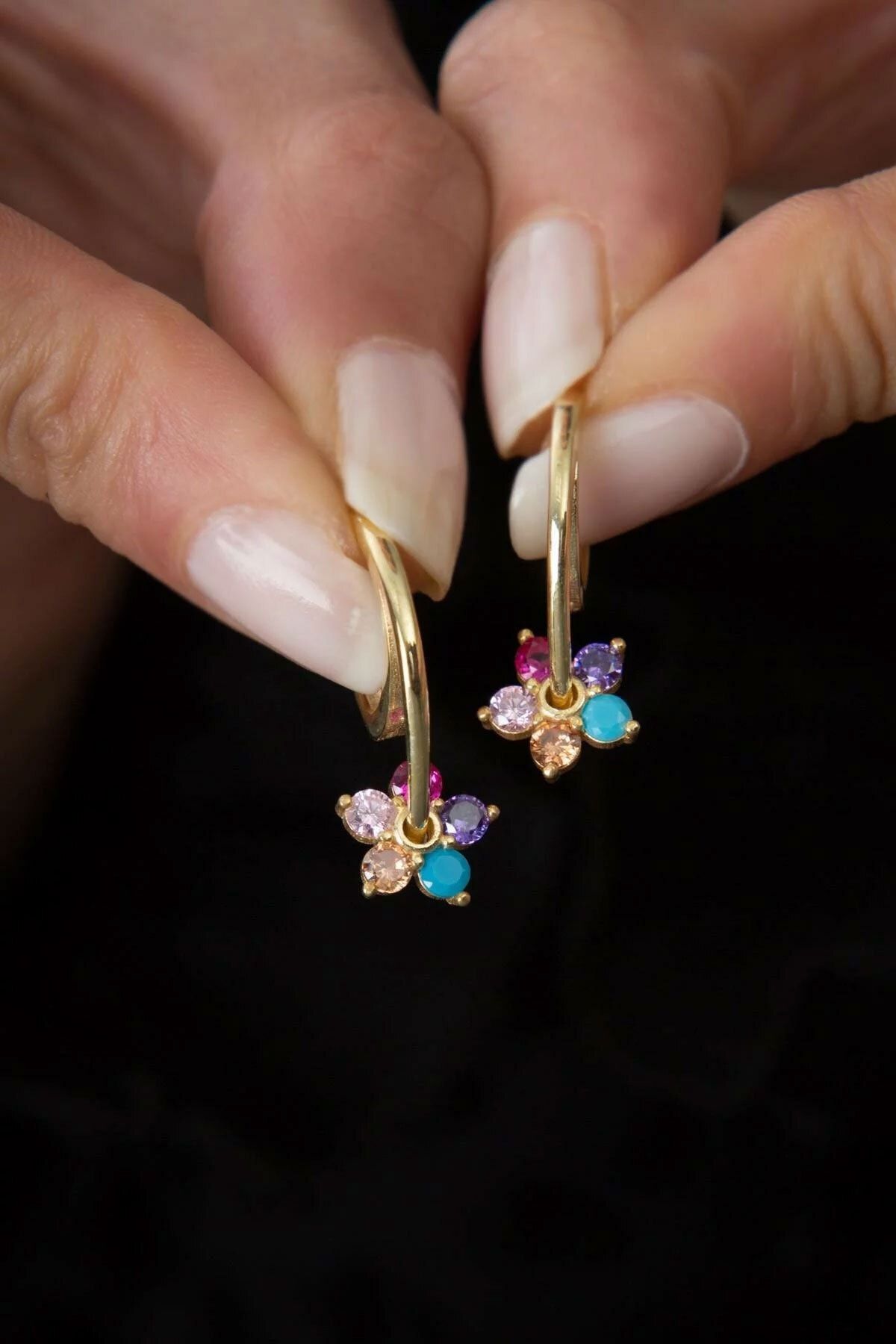 925 Ayar Rose Altın Kaplama Renkli Taşlı Çiçek Gümüş Küpe