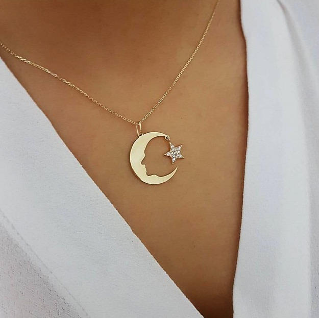 Atatürk Silüeti Ay Yıldız Nano Taşlı Rose Altın Kaplama Gümüş Kadın Kolye Uvps100069