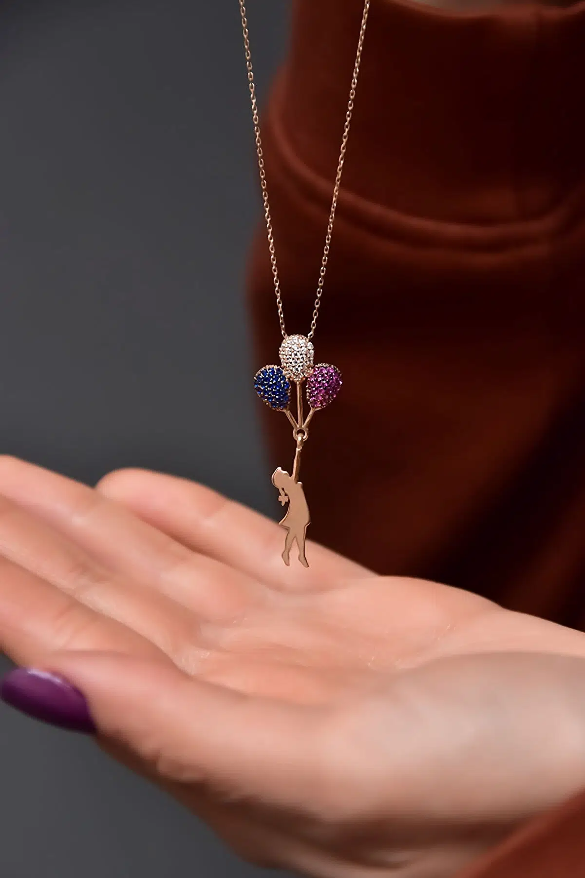 Balonlu Kız Kolye. Renkli Nano Taşlı Rose Altın Kaplama 925 Ayar Gümüş Kolye.