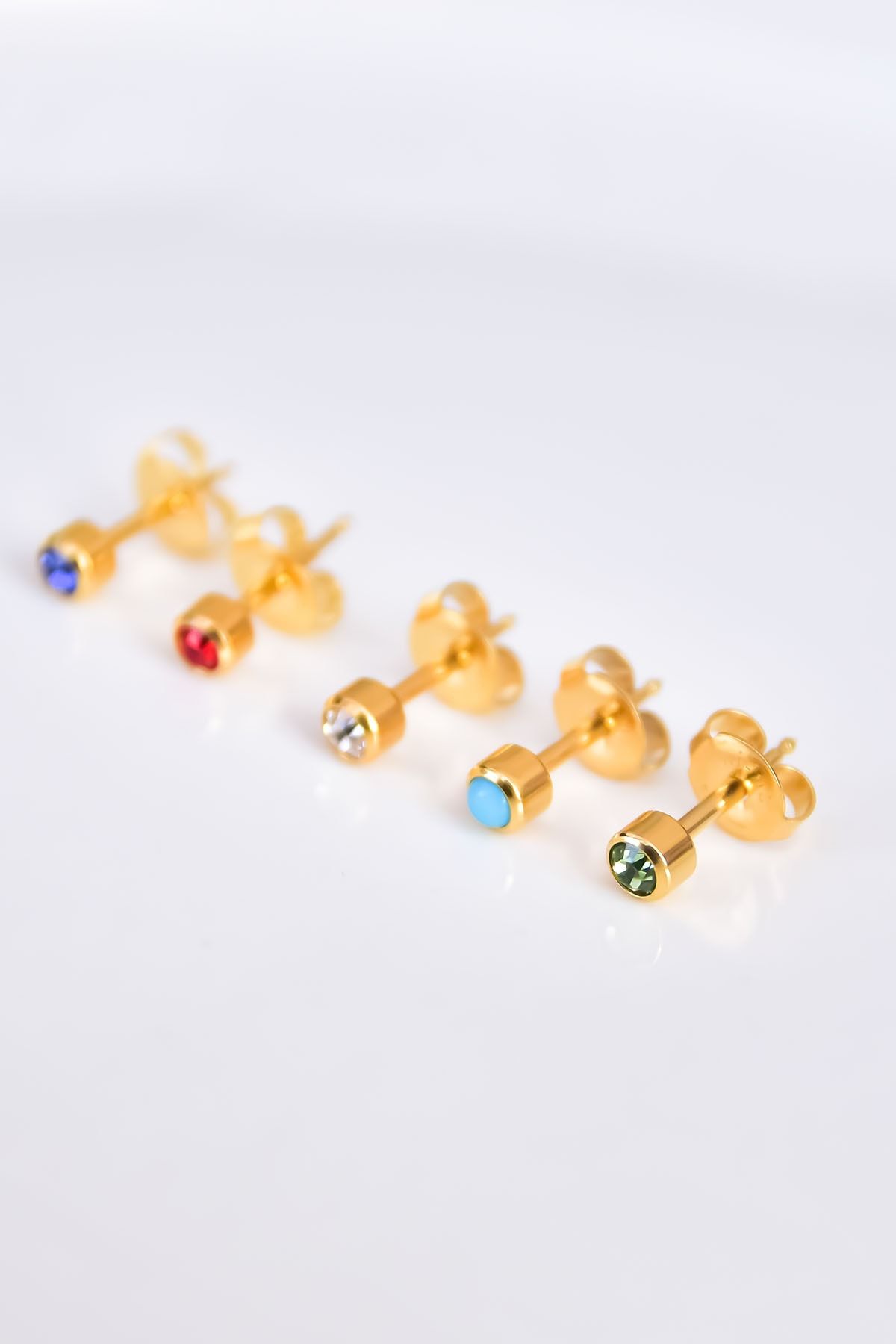 Çelik Gold Kaplama Cerrahi Tektaş Çivili 5'li Kombin Küpe Model1