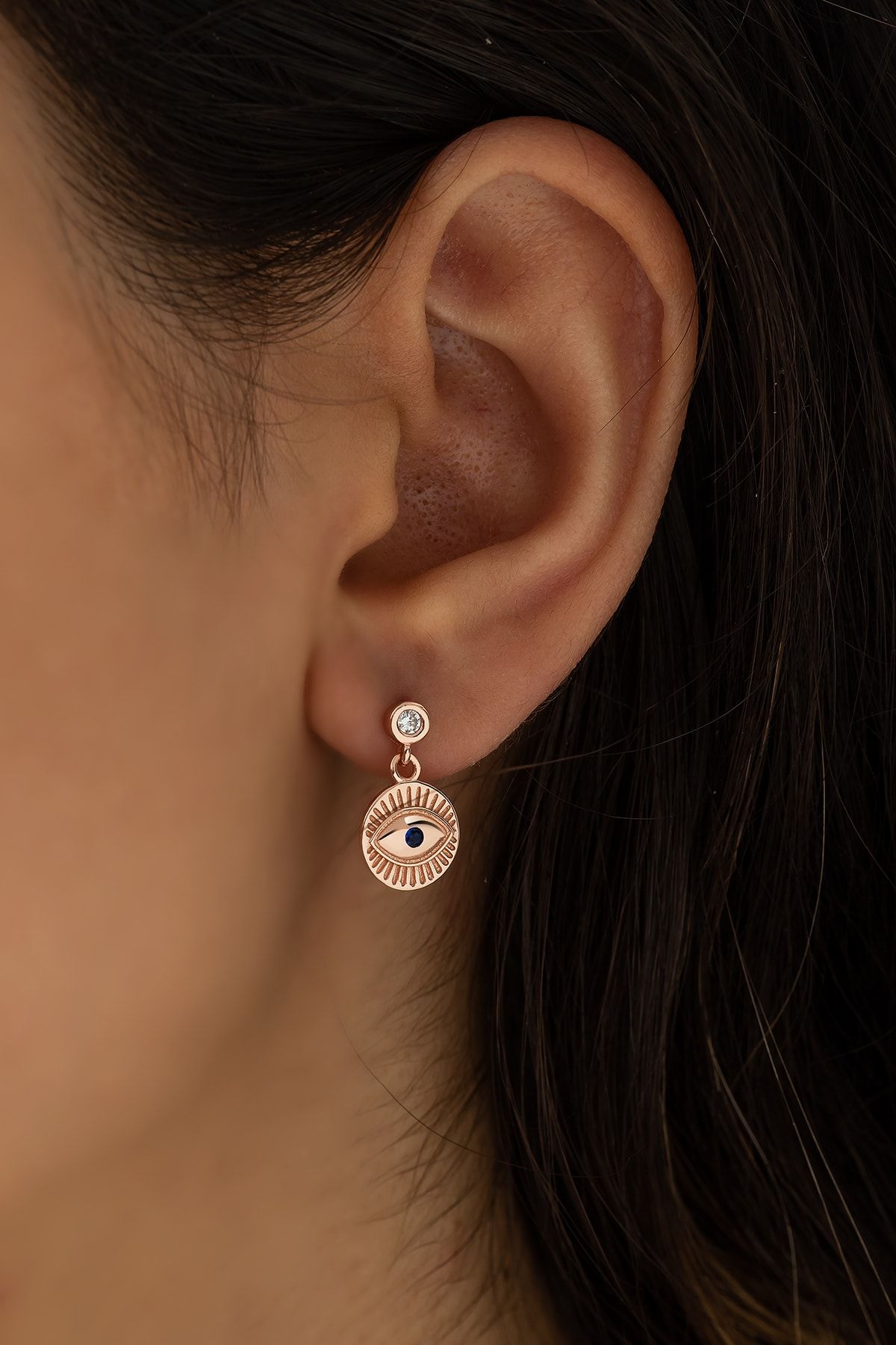 Göz Figürü Sallantılı Halka Küpe Lacivert Taşlı Rose Kaplama Gümüş