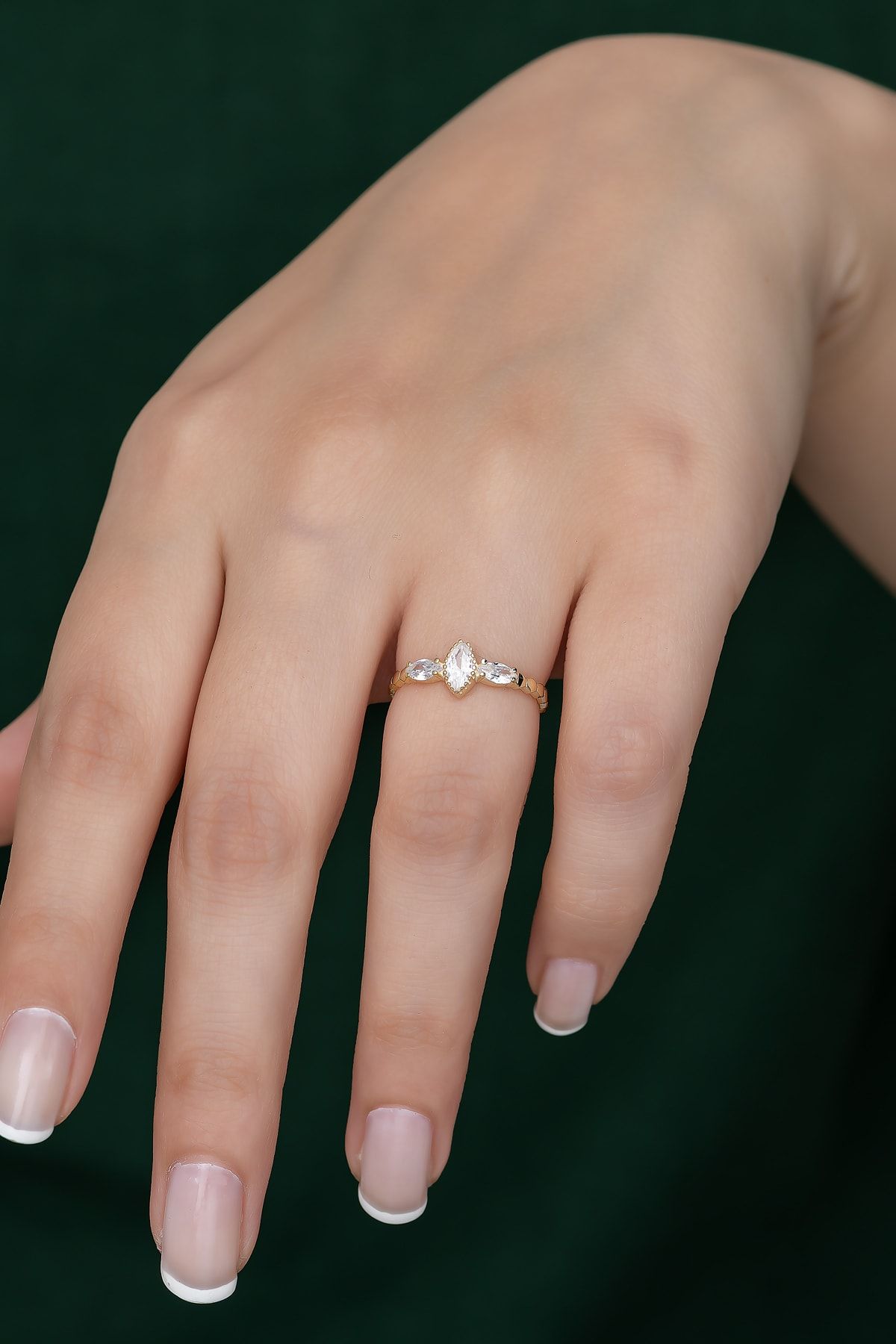 Gümüş Prenses Yüzük. Renkli Taşlı Ayarlanabilir Ölçü. Altın Kaplama 925 Ayar Gümüş