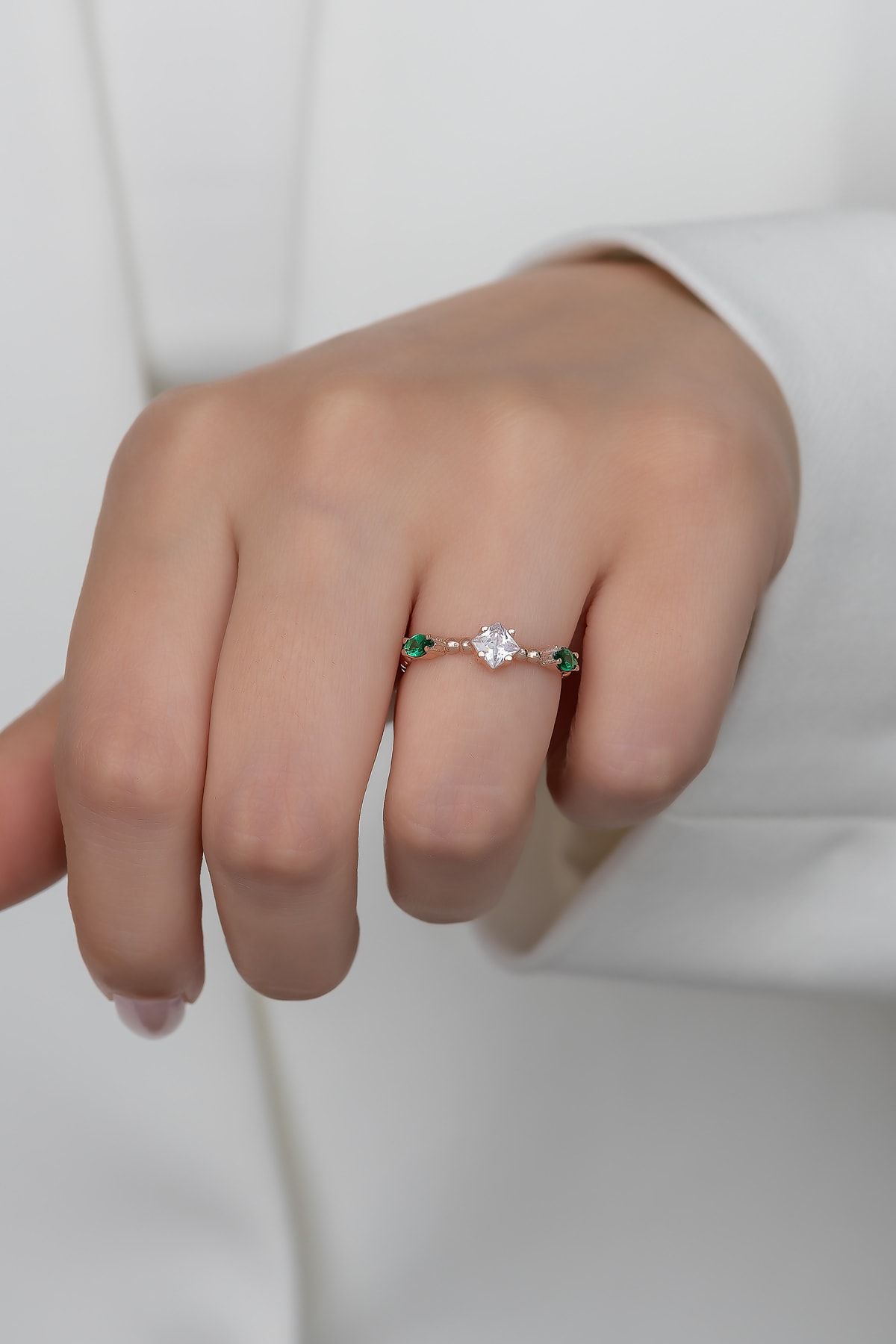 Gümüş Prenses Yüzük. Renkli Taşlı Ayarlanabilir Ölçü. Rose Gold Kaplama 925 Ayar Gümüş