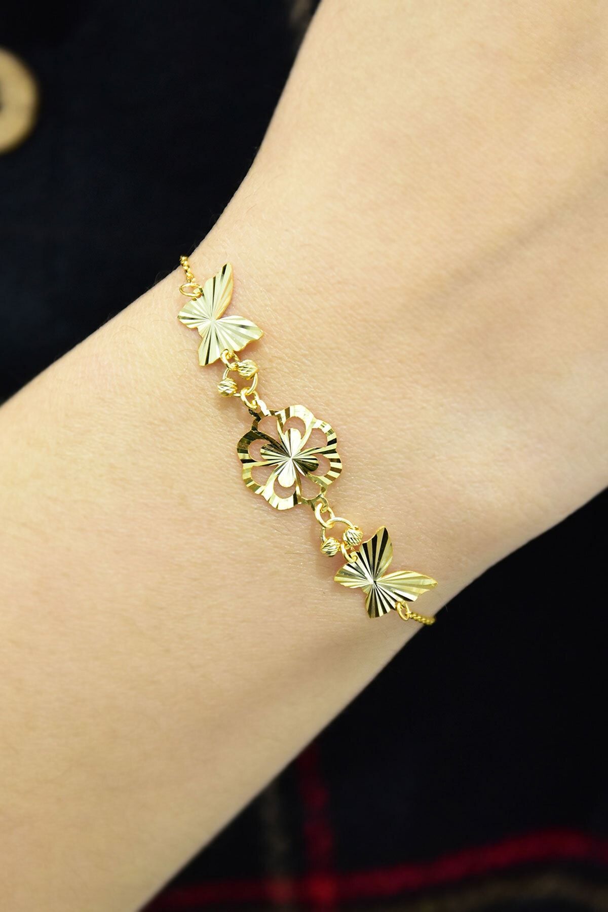 Kadın 925 Ayar Gümüş Gold Kaplama Kelebek Kristal Kesim Bileklik