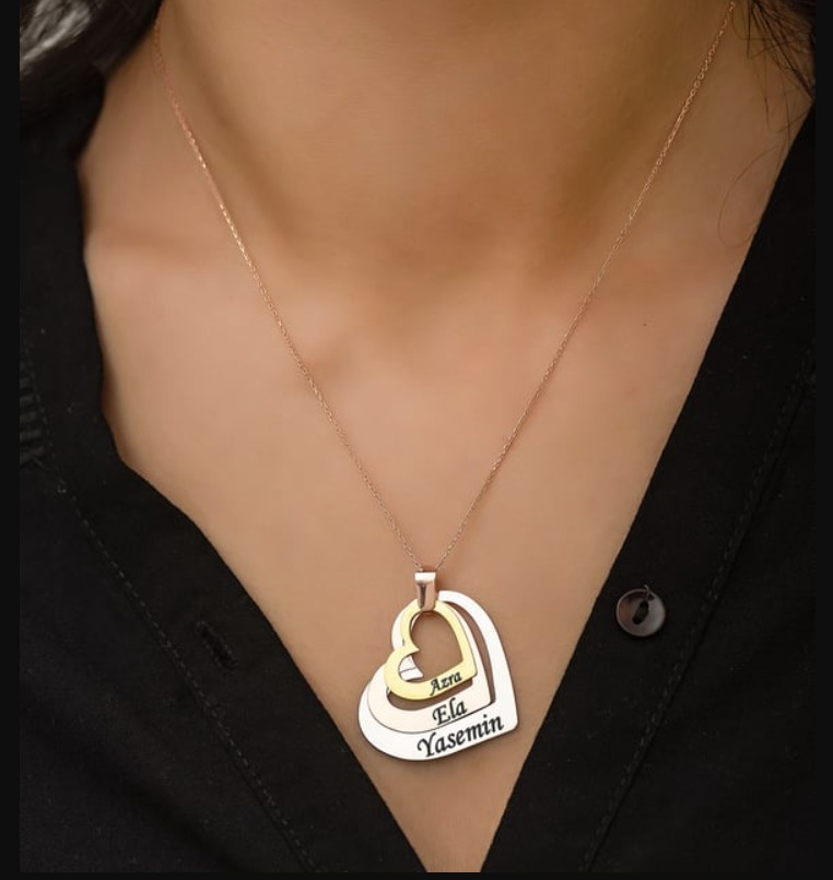 Üç Kalp Renkli Kişiselleştirlebilir Aile Kolyesi